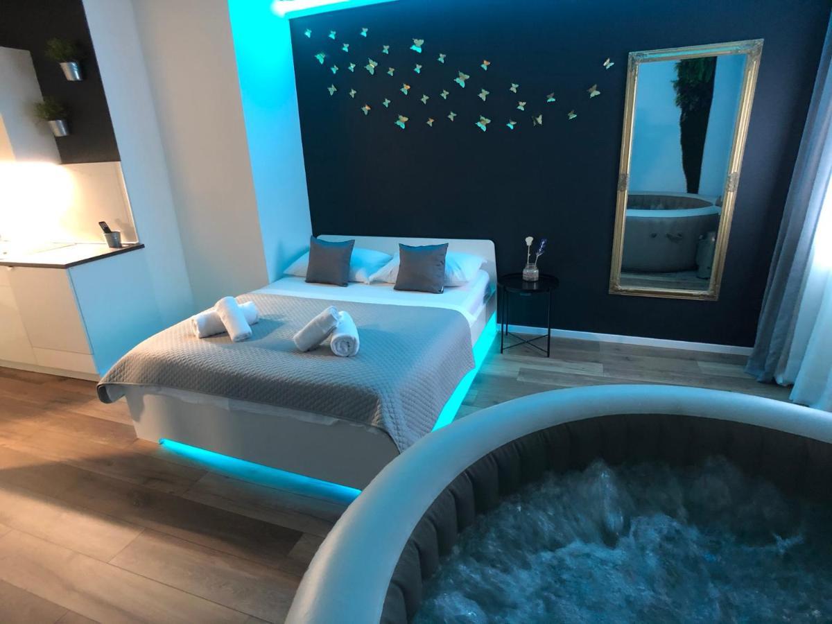 Apartment Zagreb Jacuzzi Ngoại thất bức ảnh